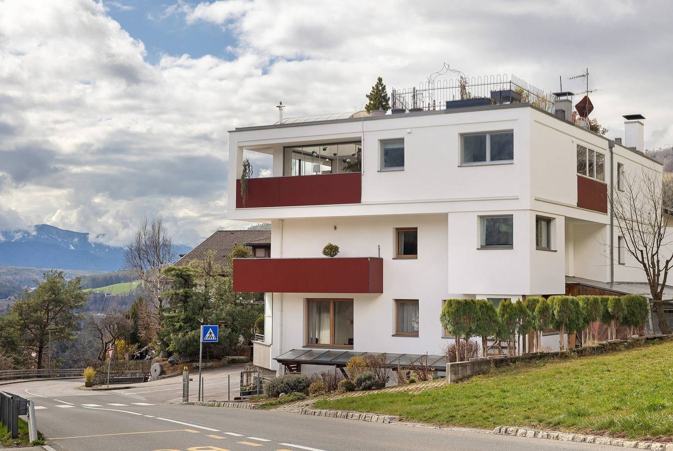 Ganzes Studio, Studio „Maria Beatrice Giallo“ mit Seeblick und Wlan in Mühlbach, Dolomiti Superski
