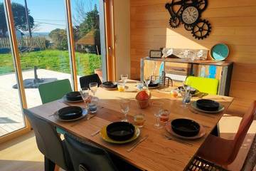 Gîte pour 10 personnes, avec terrasse ainsi que jacuzzi et jardin dans Suscinio
