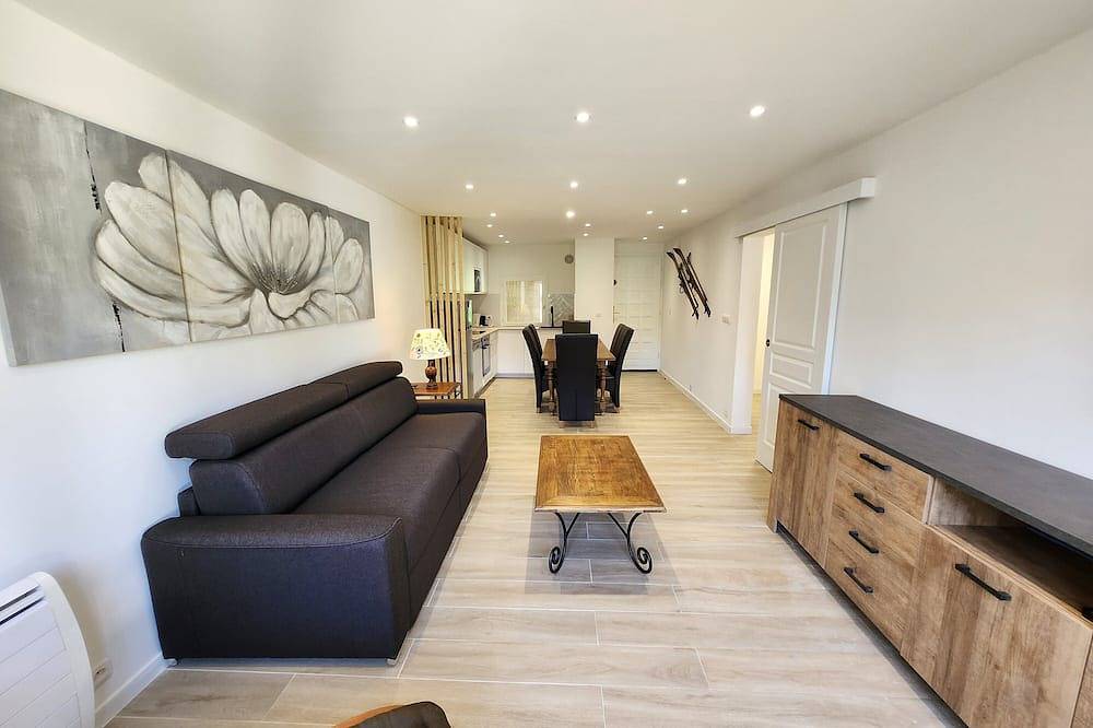 Appartement entier, Appartement T3 avec jardin proche du centre in Saint-Bonnet-en-Champsaur, Parc national des Écrins