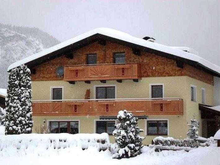 Zimmer für 2 Personen, mit Balkon in Grän - 2