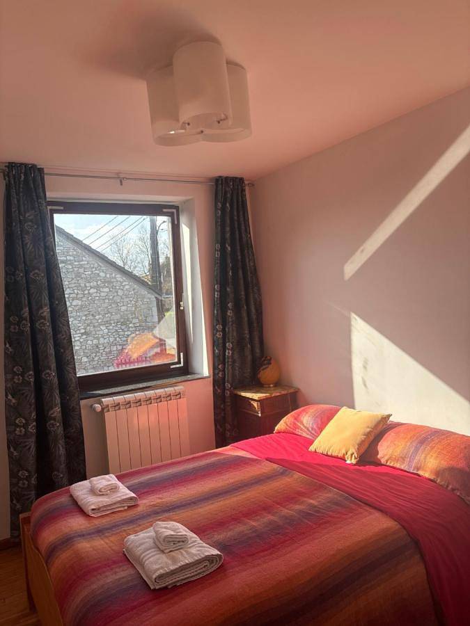 Location de vacances pour 2 personnes, avec jardin et terrasse à Clavier - 3