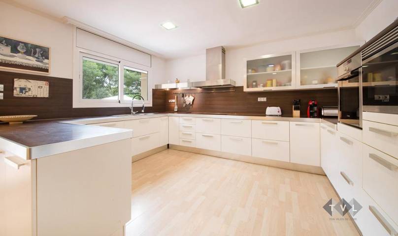 Villa pour 10 personnes, avec vue ainsi que balcon et jardin à Salou - 4