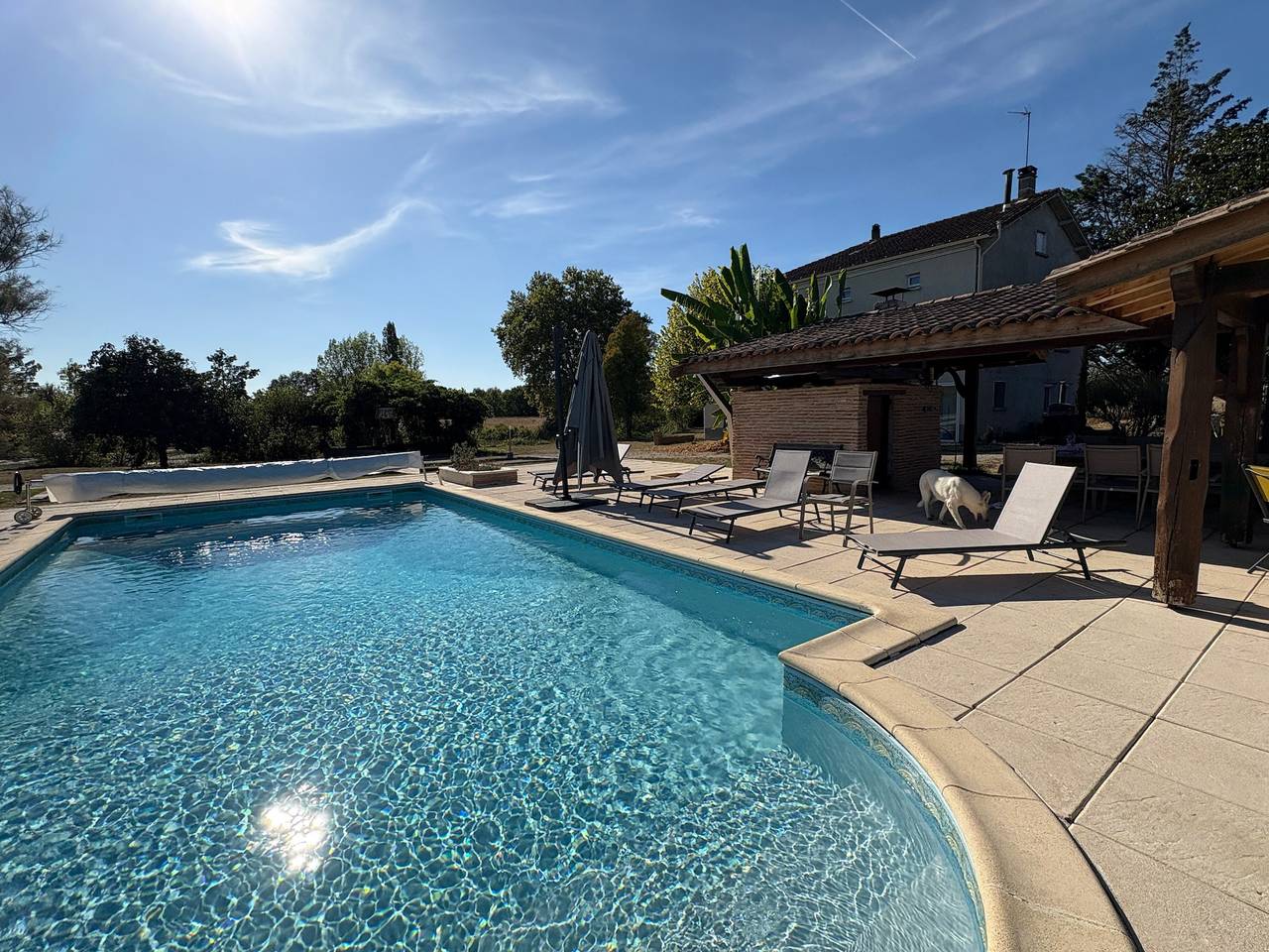 Villa Le Parc de Gouts – Votre grand domaine avec piscine chauffée et étang privé à Aiguillon in Aiguillon, Quercy