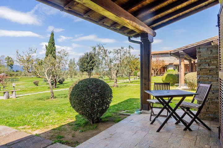 Agriturismo per 3 persone, con giardino e piscina per bambini a Grosseto