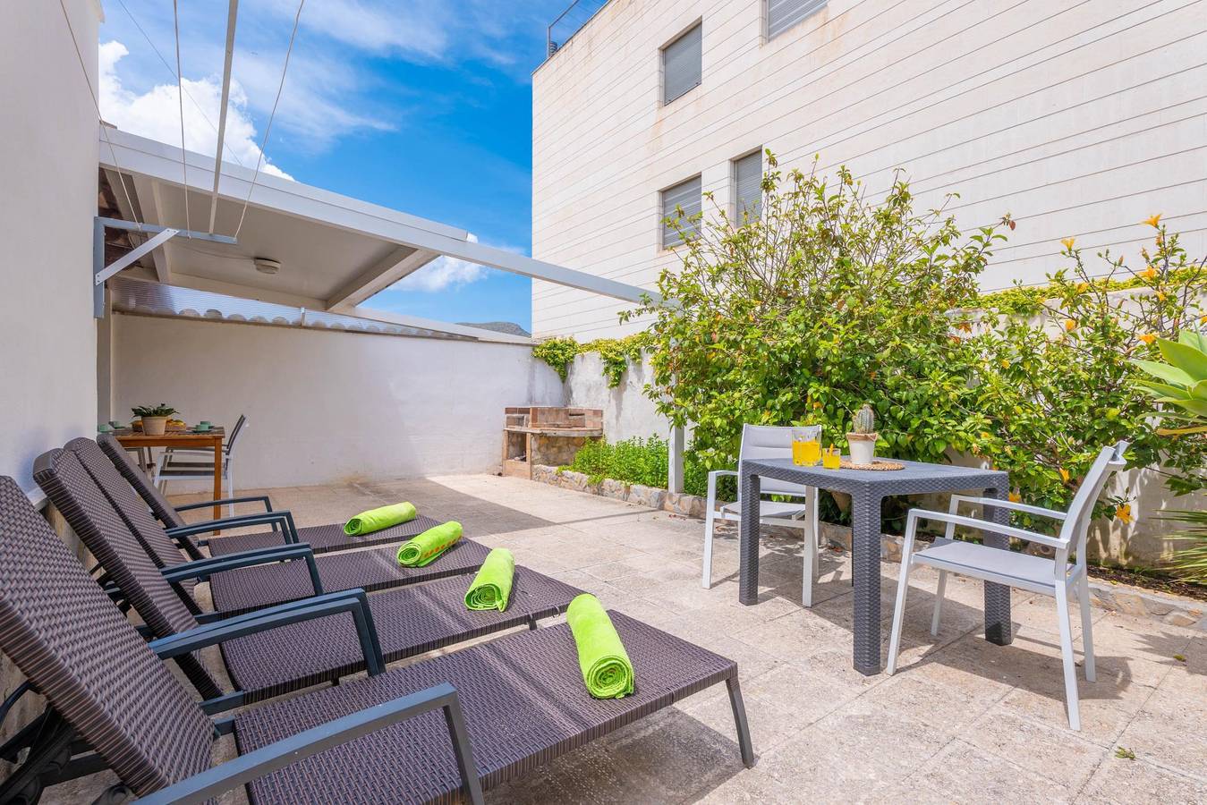 Ca Na Clara (Villa Pascual) - Gemütliches Haus nur wenige Meter vom Meer entfernt mit kostenloses W-Lan in Port de Pollença, Pollença