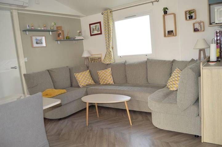 Camping pour 8 personnes, avec terrasse et piscine à Valras-Plage - 2