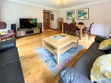 Log Cabin for 6 People in Loch Lomond, Stirling region, Photo 2