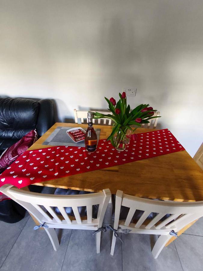 Gîte pour 4 personnes, avec jardin à Fermoy - 3