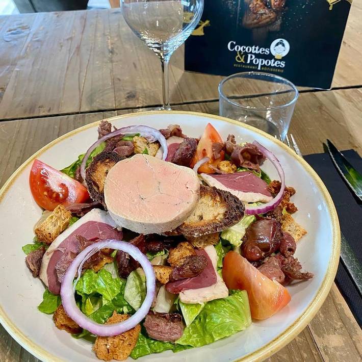 Location de vacances pour 6 personnes, avec vue et jardin à Montrem - 2