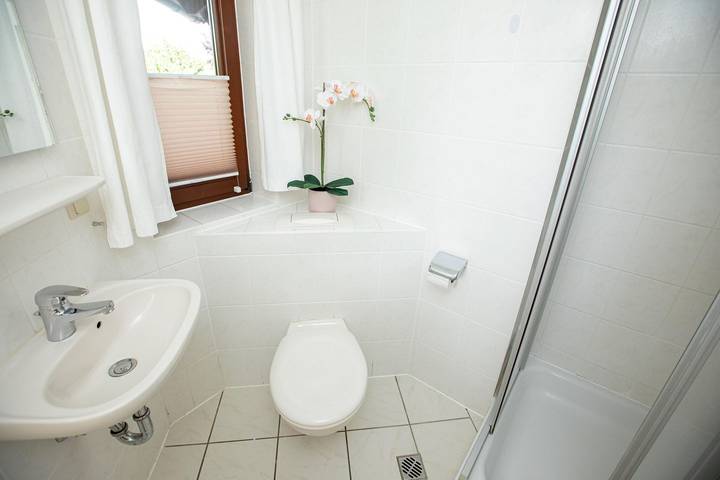 Apartamento entero, Ferienwohnung Maximus - Gartenidylle & Morgensonne auf Rügen in Putbus, Rügen