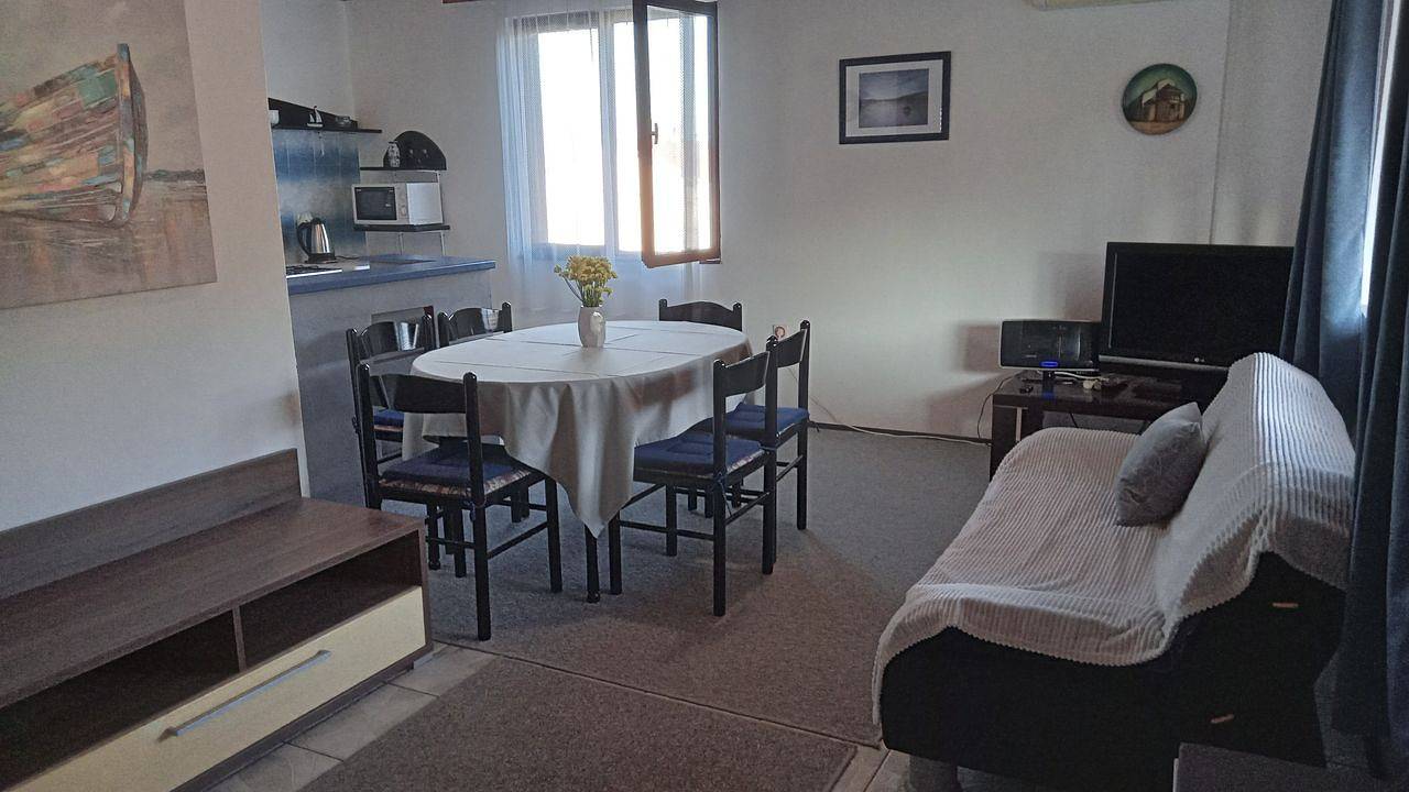 Ganze Ferienwohnung, Ferienwohnung für 4 Personen (56 m²) in Kraj in Ugrinici, Kraj