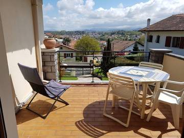 Gîte pour 2 personnes, avec jardin et terrasse à Ciboure