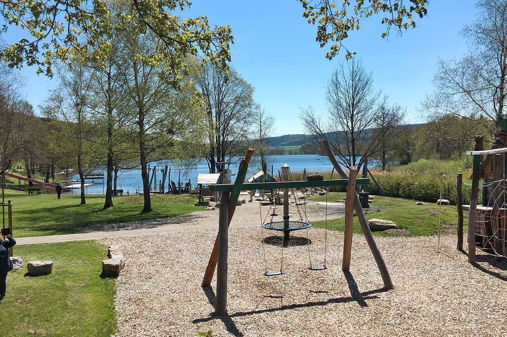 Schönes alleinstehendes Ferienhaus mit  W-Lan, Tv, Terrasse, Haustiere erlaubt und Panoramablick in Wilhelmsdorf, Region Bodensee-Oberschwaben