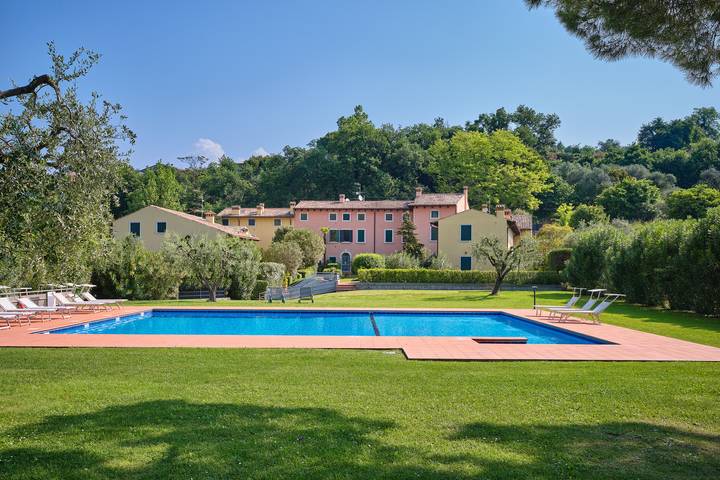 Holiday apartment for 4 people, with garden and view as well as lake view - 1