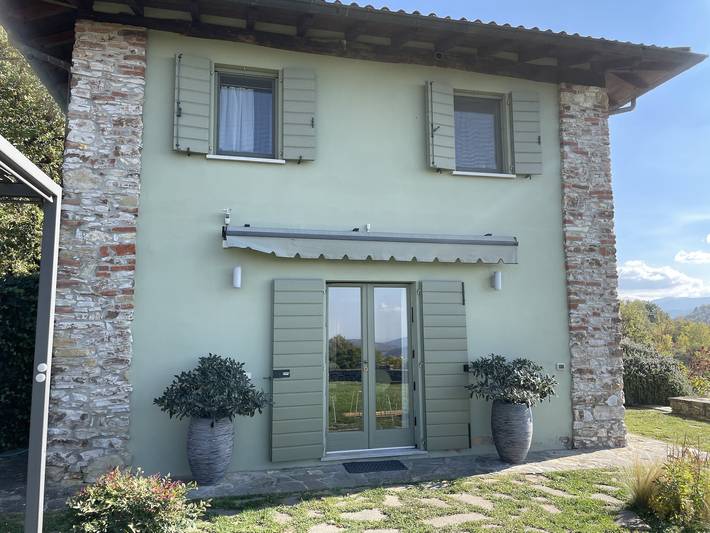 Casa delle Due Querce | Relax & Vista Panoramica in Canevino, Colli Verdi