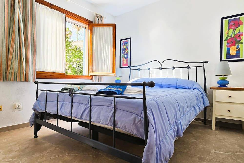 Villa Helios en primera línea de mar y acantilado en zona tranquila Cala Pi con aire acondicionado  - Wifi Gratis in Cala Pi, Lluchmayor