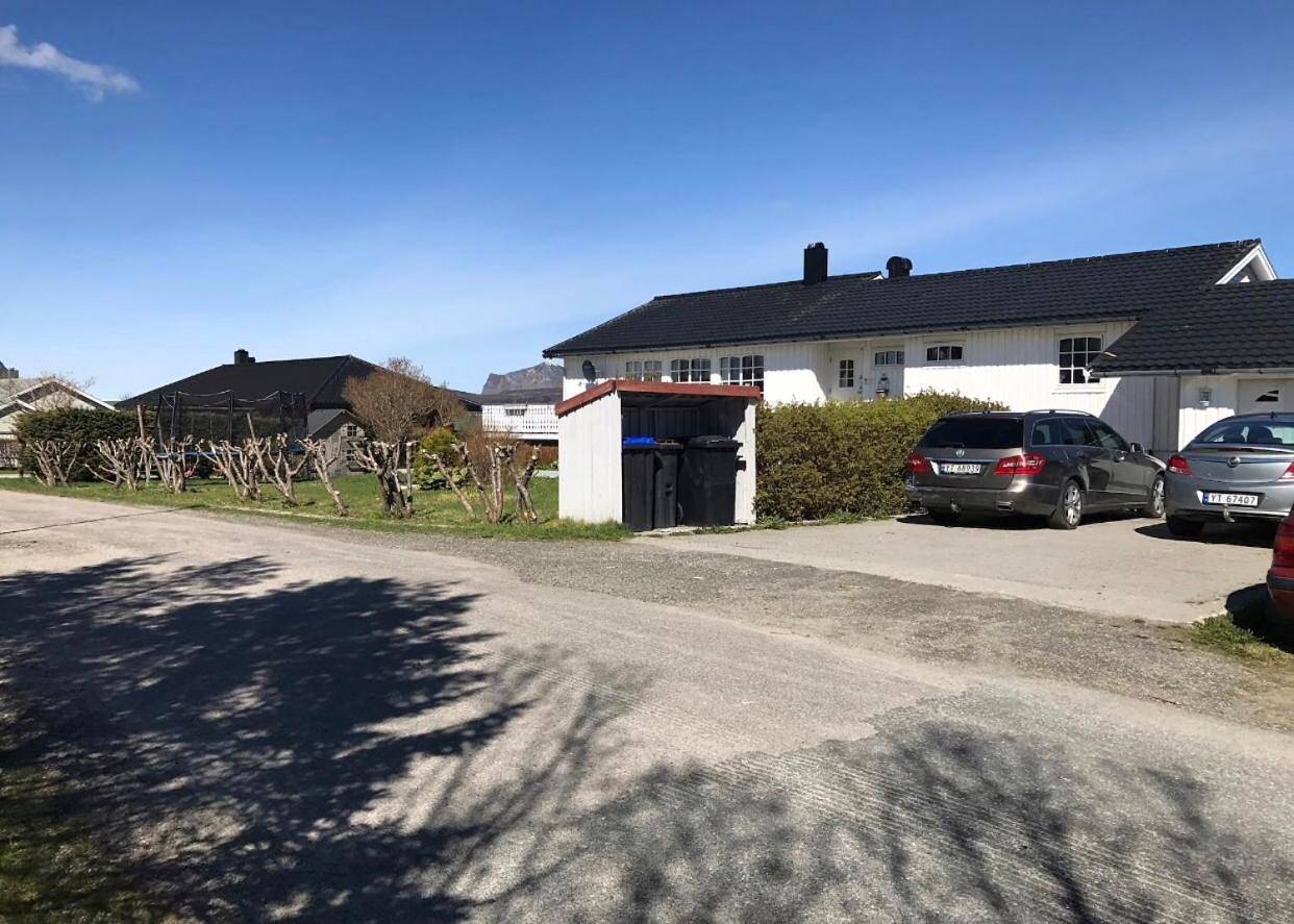 Appartement entier, Cozy & private room in the middle of Lofoten in Leknes, Vestvågøy