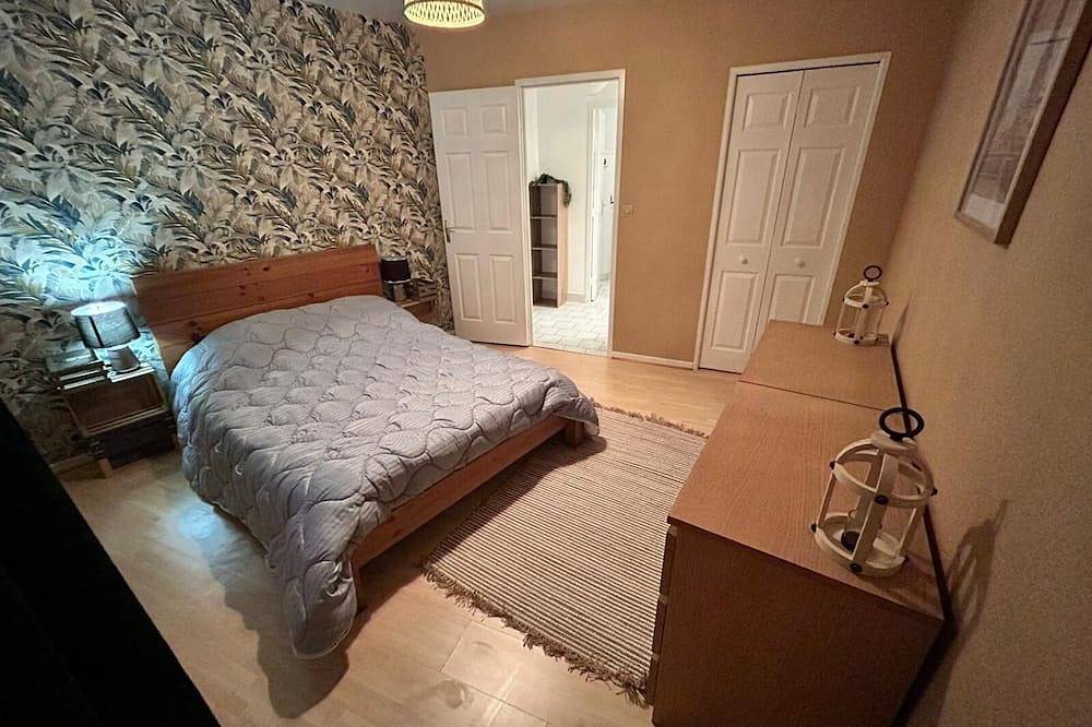Entire apartment, Quiet apartment downtown Nevers Pets welcome in Nevers, Nièvre