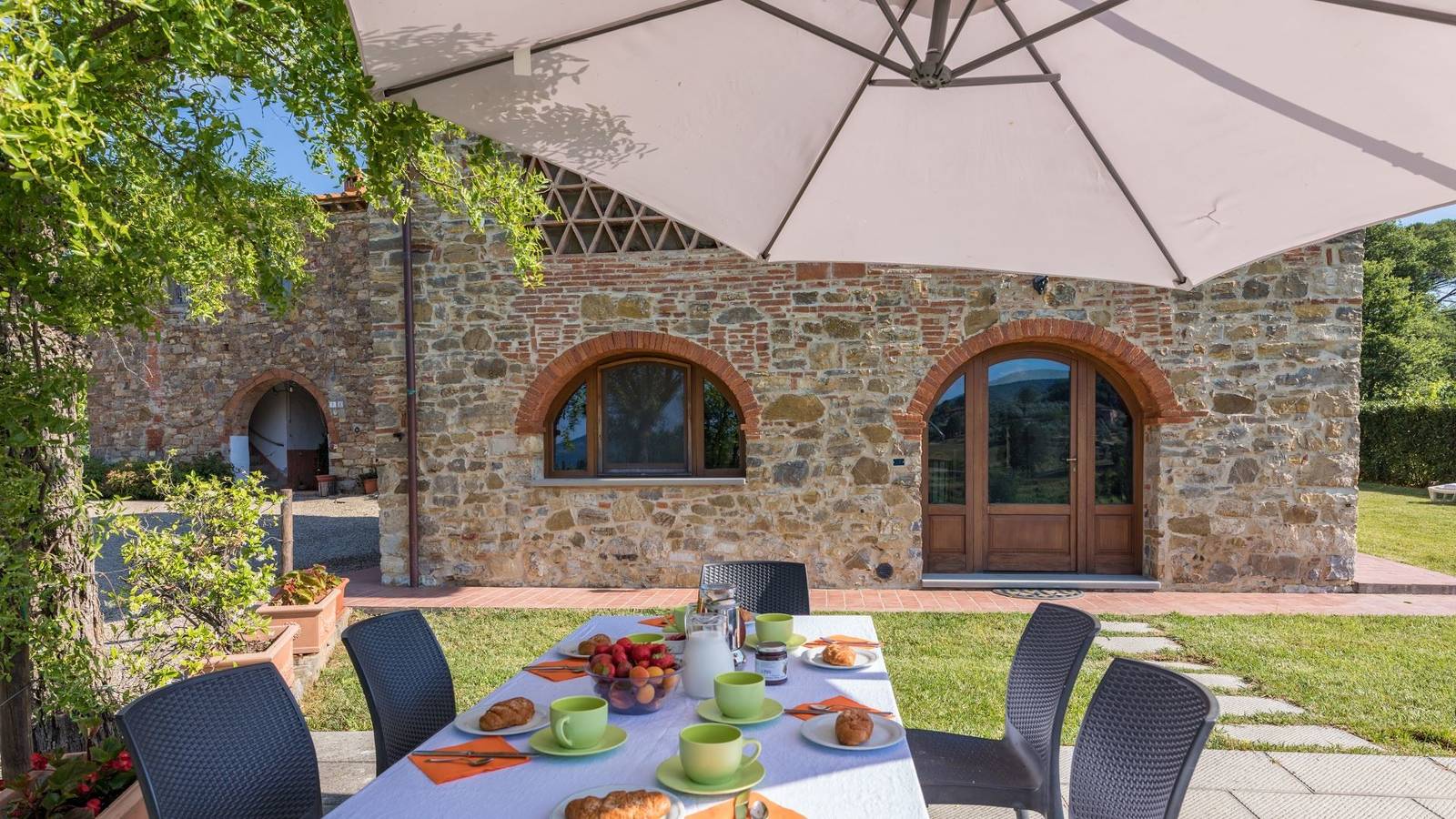 Villa für 6 Personen mit Garten in Pieve A Presciano, Laterina Pergine Valdarno