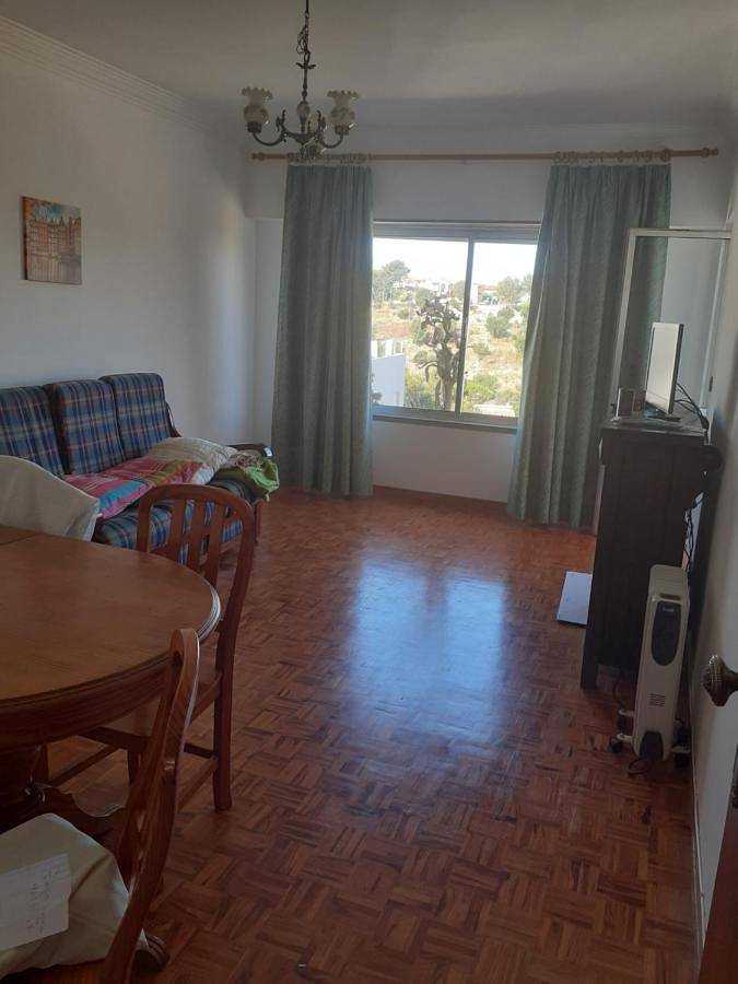 Apartamento inteiro, Appartement 3 pièces cuisine salle de bain à́AlvidéCascais in Alcabideche, Costa de Lisboa