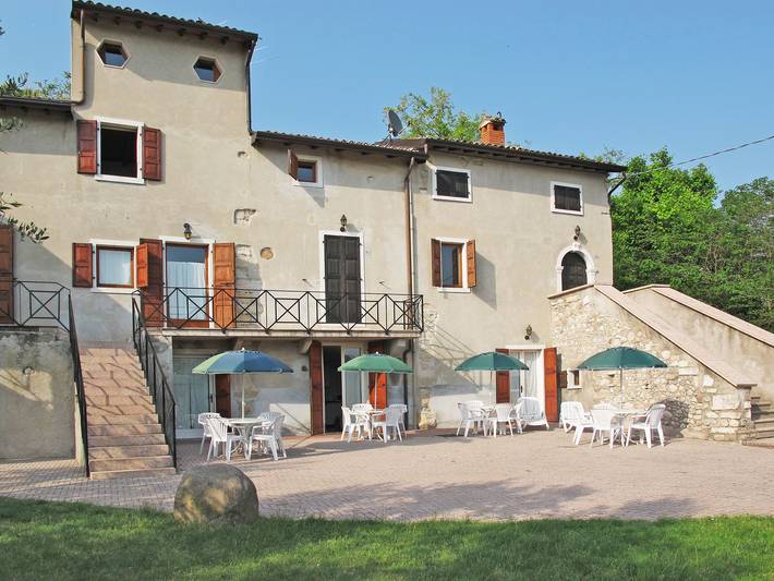 Ferienwohnung für 4 Personen, mit Terrasse und Garten in Garda - 3