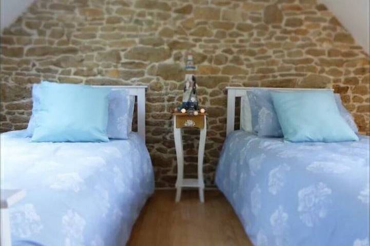 Location de vacances pour 10 personnes, avec jacuzzi et jardin à Ménéac - 4