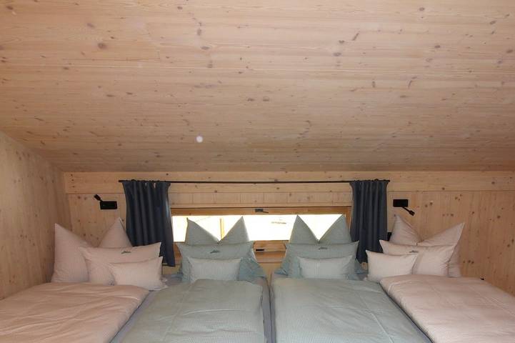 Chalet für 4 Personen, mit Terrasse in Unterwössen - 2