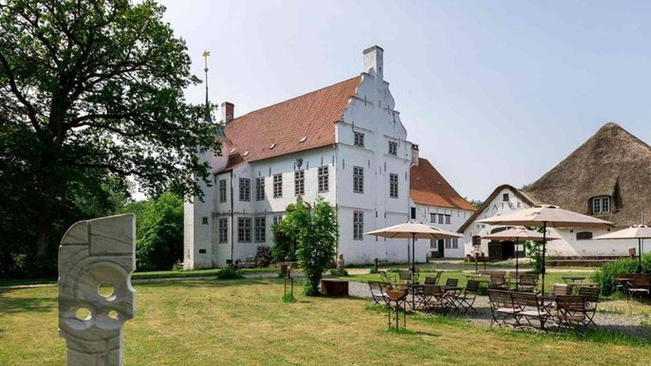 Ganze Ferienwohnung, Ferienwohnung für 16 Personen (180 m²) in Oldenswort in Oldenswort, Eiderstedt