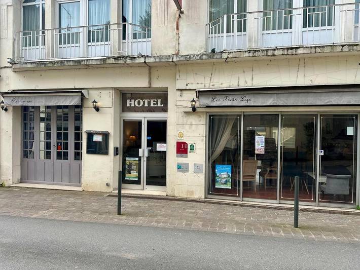 Hôtel pour 4 personnes, avec terrasse, animaux acceptés