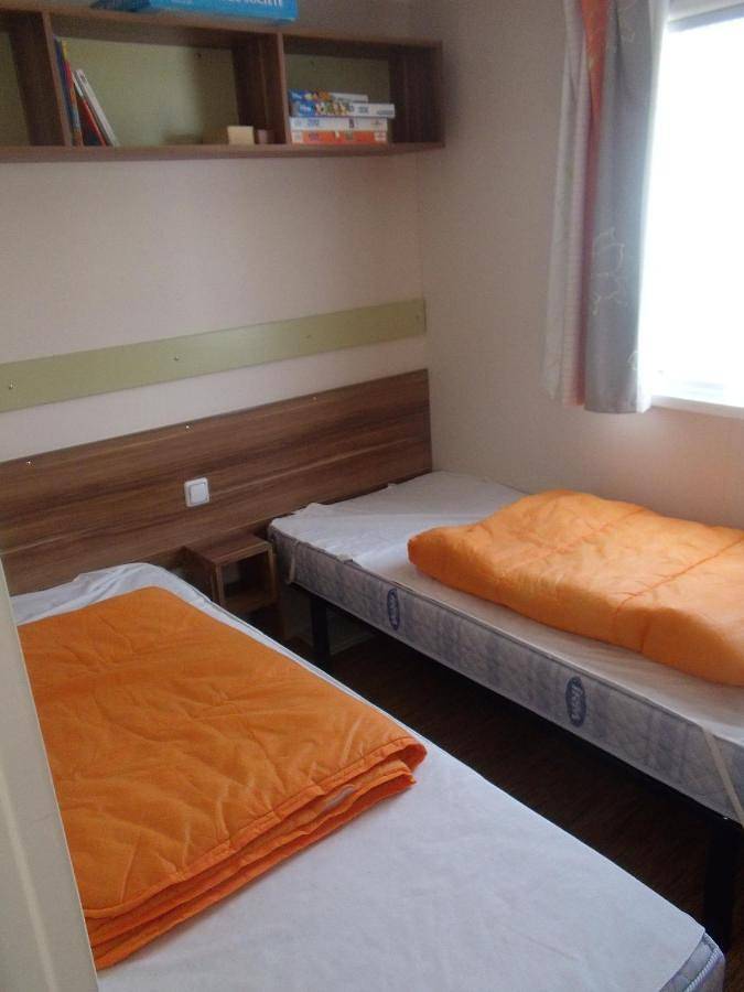 Camping pour 6 personnes, avec piscine ainsi que jardin et terrasse à Saint-Pierre-d'Oléron - 3