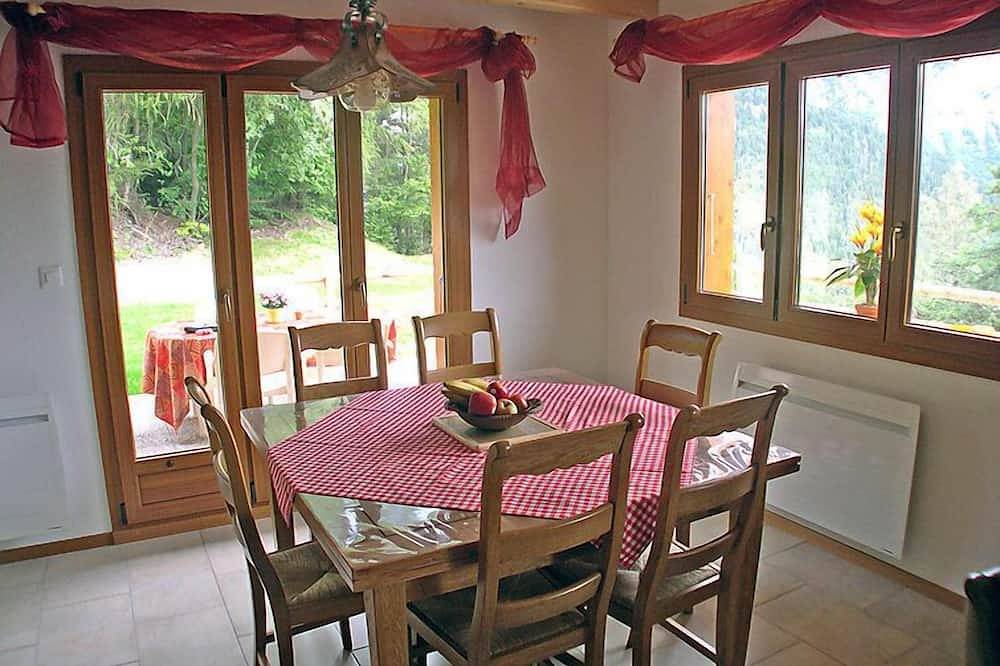 Escapade by Interhome in Ovronnaz, Chamoson