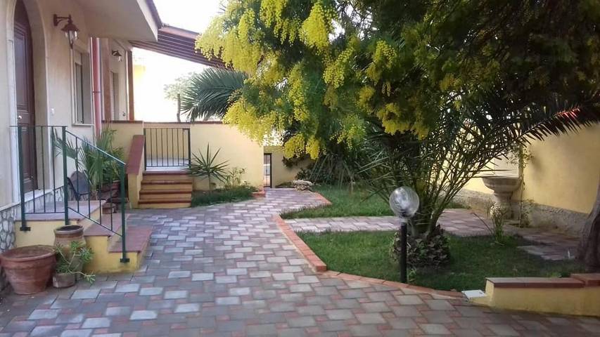 Hôtel pour 3 personnes, avec jardin et vue, adapté aux familles à Racalmuto - 3