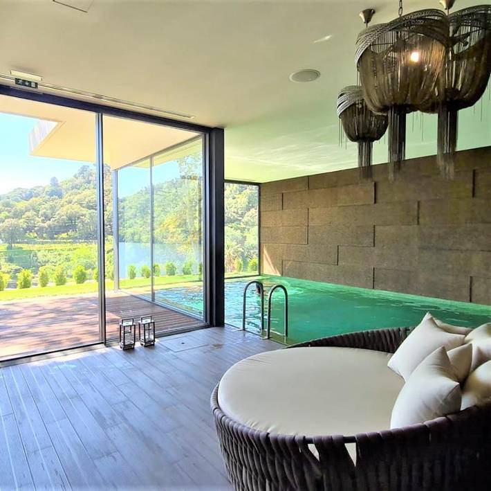 Hôtel pour 2 personnes, avec jardin ainsi que piscine et vue dans Ribadouro