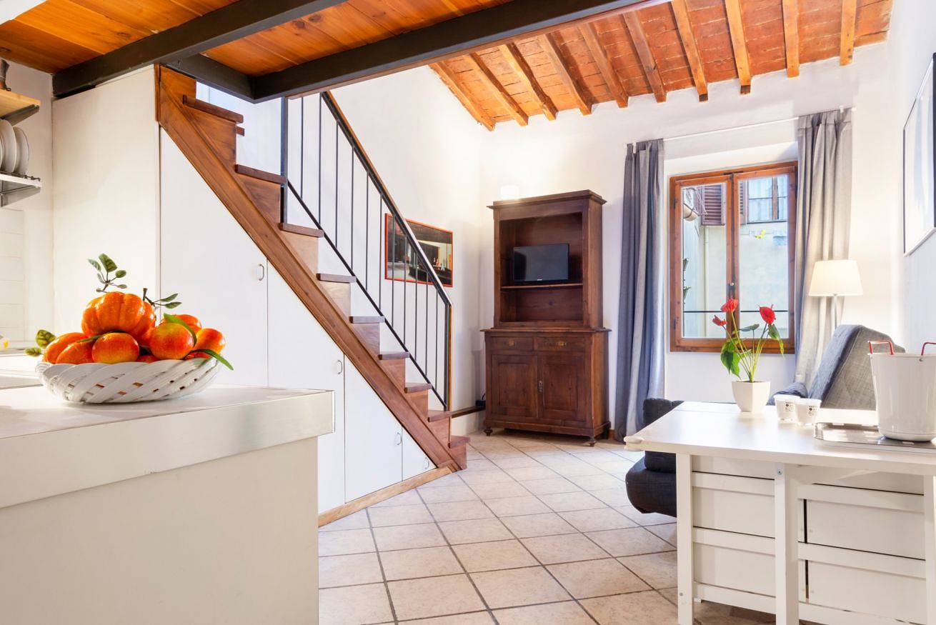 Entire apartment, Pazzi Apartment - 3 mins from Duomo Square in Florence city center, Florence