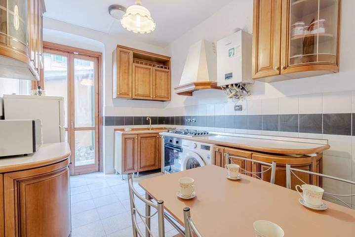 Appartement entier, Appartement de vacances pour 2 personnes avec balcon/terrasse in Gênes (Ville), Gênes