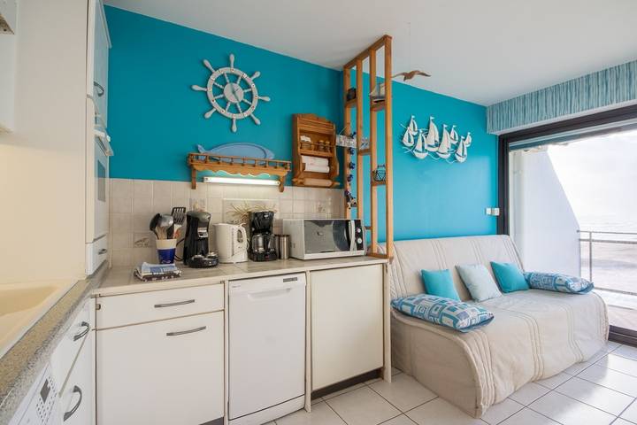 Gîte pour 2 personnes, avec piscine et terrasse - 1