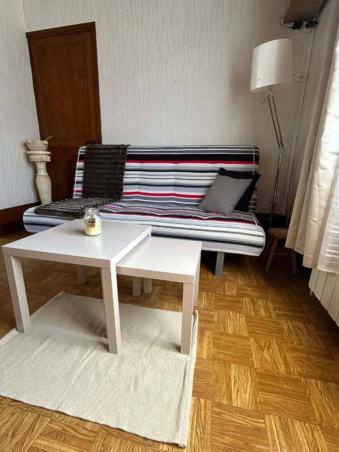 Location de vacances pour 6 personnes, avec terrasse, adapté aux familles à Bouvaincourt-sur-Bresle