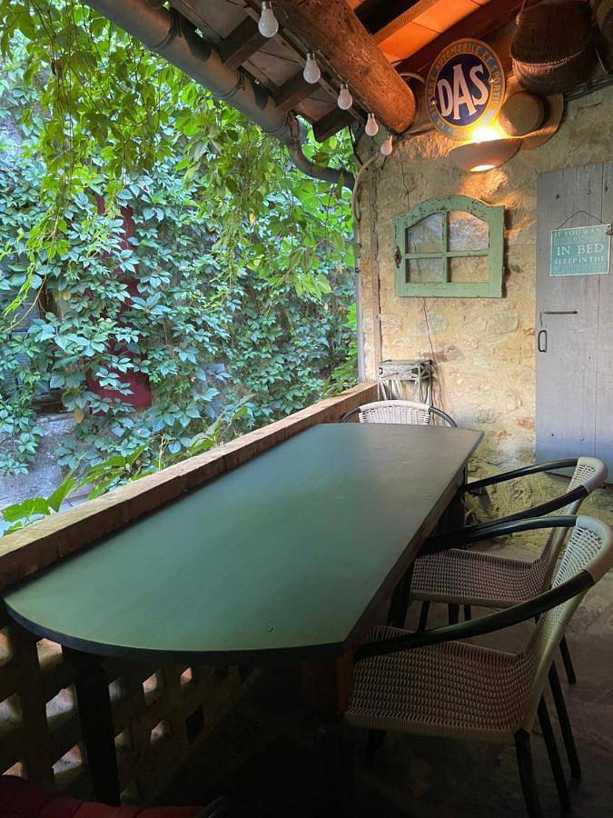 Chambre d’hôte pour 2 personnes, avec terrasse dans Gorges de l’Ardèche - 2