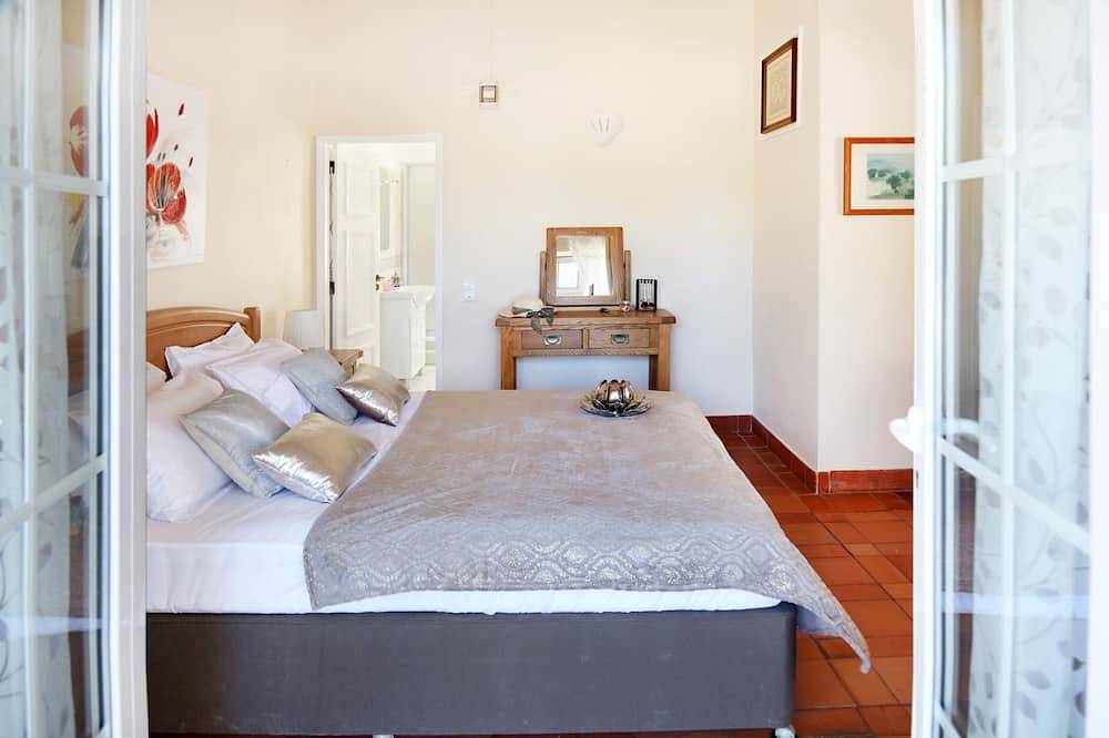 Jacuzzi Wohnung in São Sebastião, São Gonçalo de Lagos