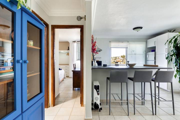Apartamento entero, Apartamento 'El Almendro' con vistas al mar, balcón y Wi-Fi in El Pino (La Palma), Puntagorda