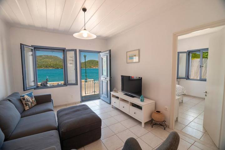 Location de vacances pour 4 personnes, avec vue et jardin dans Vathy - 2