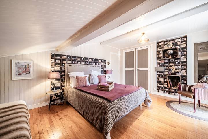 Chambre d’hôte pour 4 personnes, avec Balcon et Jardin