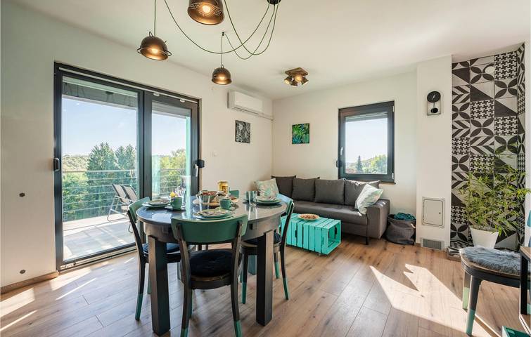 Reizende Ferienwohnung mit Pool, Parkplatz und WLAN in Bjelovar-Bilogora
