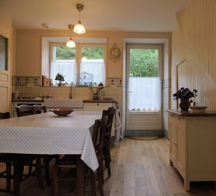 Location de vacances pour 7 personnes, avec jardin dans Palmas-d'Aveyron - 4