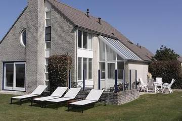 Ferienhaus für 9 Personen in Julianadorp, Noord-Holland - Nordseeküste, Bild 1