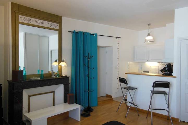 Gîte pour 2 personnes, avec jacuzzi dans Plage de la Concurrence