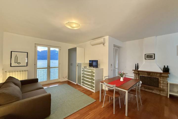 Ferienwohnung für 2 Personen, mit Seeblick und Balkon, kinderfreundlich in der Lombardei - 4