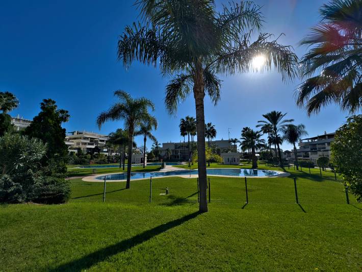 Apartment for 4 people, with terrace in Puerto Banús