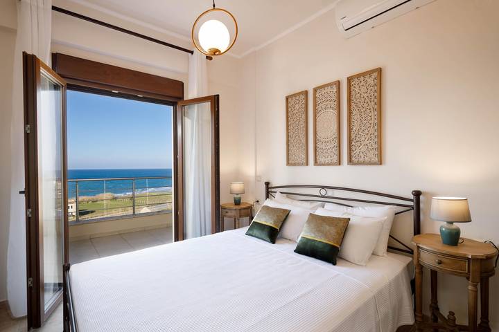 Ganze Wohnung, Ferienwohnung für 6 Personen mit Balkon in Rethymno und Umgebung