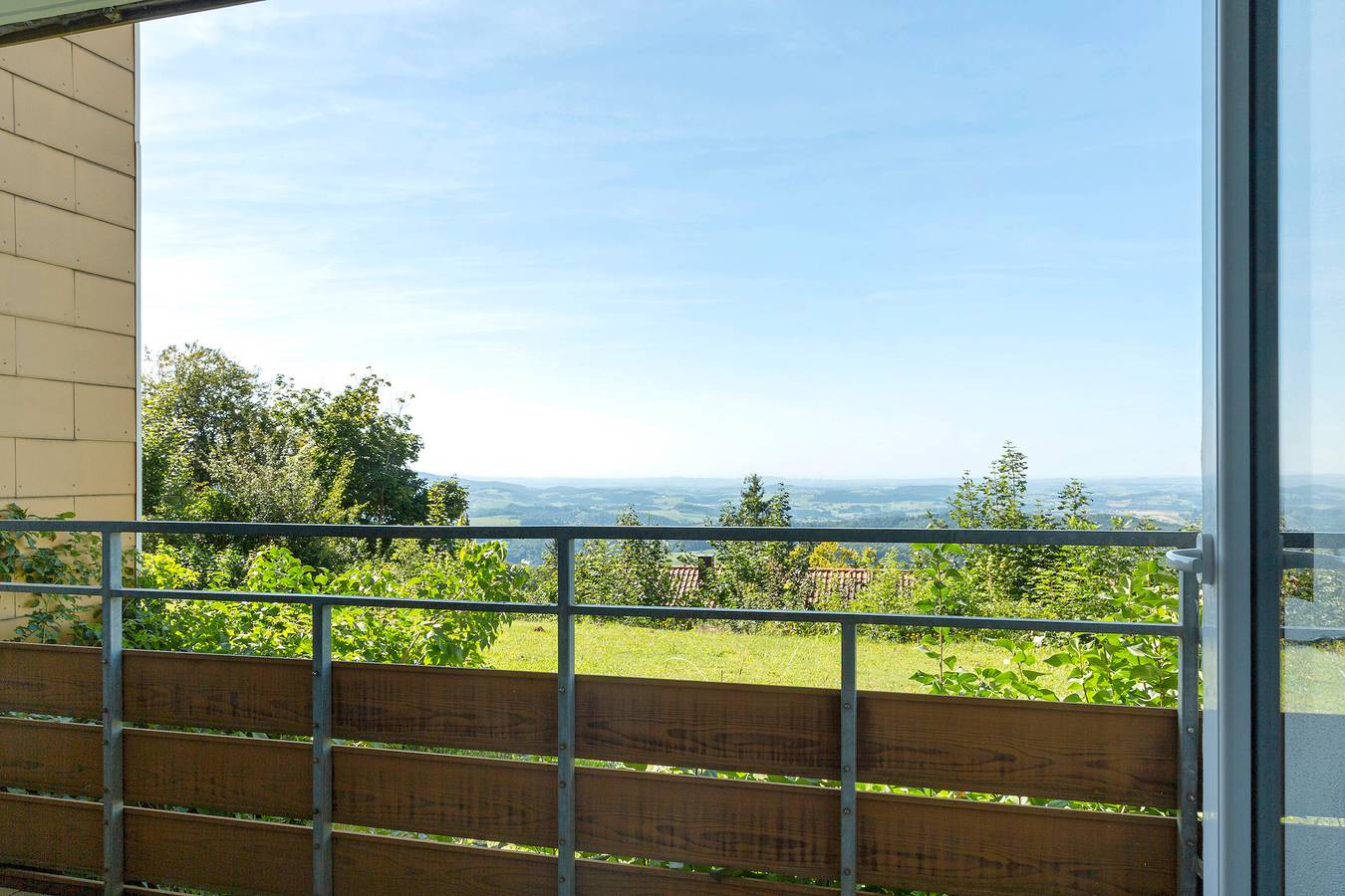 Geheel appartement, Appartement 'Geyersberg Mit Aussicht' met Gedeelde Tuin en Balkon in Freyung, Oost-Beieren